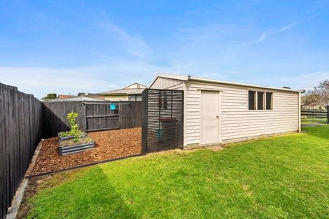 Photo of property in 24 Garland Drive, St Andrews, Hamilton, 3200