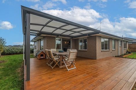 Photo of property in 22 Macdonald Heights, Feilding, 4702