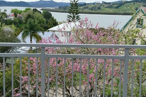 Photo of property in 5 Kirkpatrick Street, Kohukohu, 0491