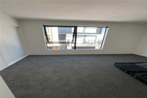 Photo of property in 2/325 Lincoln Road, Addington, Christchurch, 8024