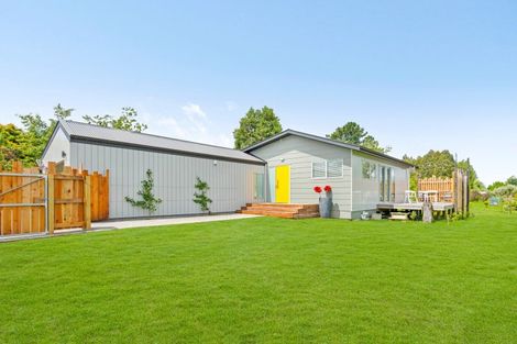 Photo of property in 131 Lincoln Road, Carterton, 5713