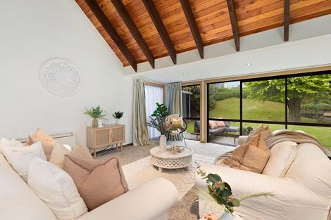 Photo of property in 45 Adamson Drive, Arrowtown, 9302