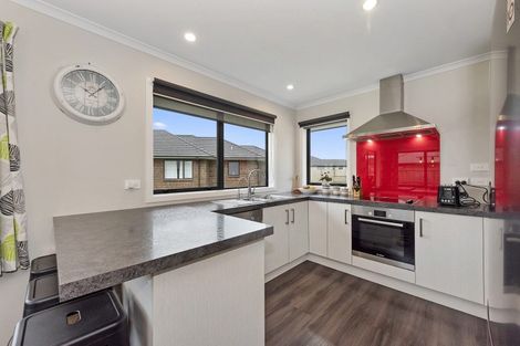 Photo of property in 15 Oolong Court, Huntington, Hamilton, 3210