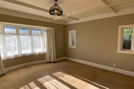 Photo of property in 50 Norton Park Avenue, Fairfield, Lower Hutt, 5011