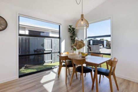 Photo of property in 17 Maara Close, Papamoa Beach, Papamoa, 3118