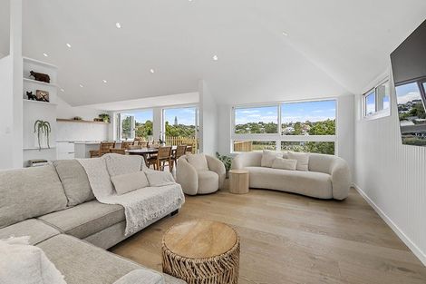 Photo of property in 2/37 Prospect Terrace, Milford, Auckland, 0620