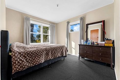 Photo of property in 8 Braeburn Place, Takanini, 2112