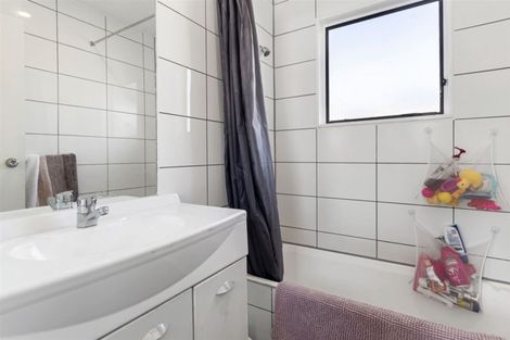 Photo of property in 7b Kaimai Place, Hairini, Tauranga, 3112