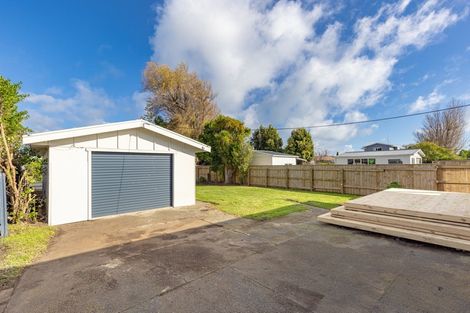 Photo of property in 195 Puriri Street, Castlecliff, Whanganui, 4501