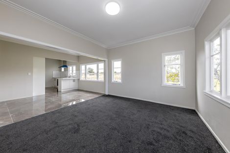 Photo of property in 1/16 Gordon Road, Papatoetoe, Auckland, 2025