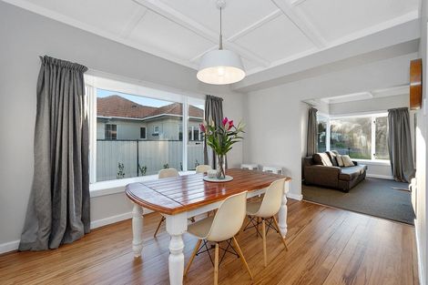 Photo of property in 11 Windsor Road, Maeroa, Hamilton, 3200