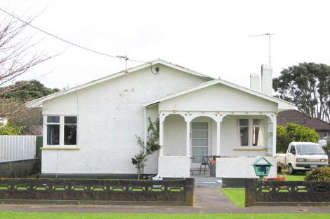 Photo of property in 89 Domett Street, Waitara, 4320