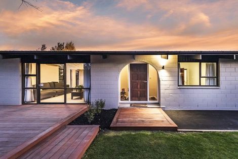 Photo of property in 12 Westfield Avenue, Templeton, Christchurch, 8042