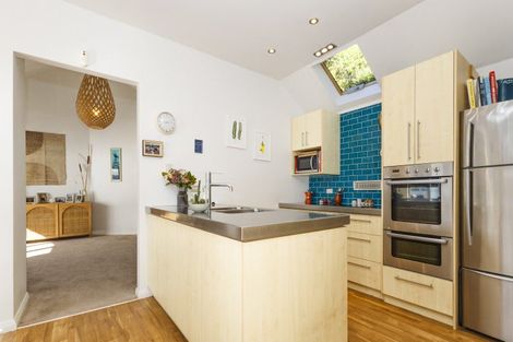 Photo of property in 625 Marine Drive, Days Bay, Lower Hutt, 5013
