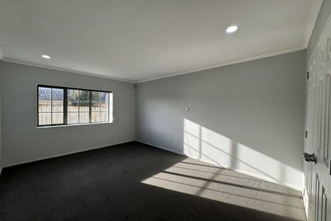 Photo of property in 17 Gray Avenue, Mangere East, Auckland, 2024