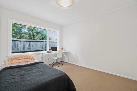 Photo of property in 2/9a Curletts Road, Sockburn, Christchurch, 8042