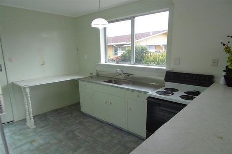 Photo of property in 42a Sackville Street, Fitzroy, New Plymouth, 4312
