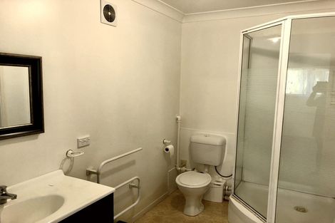 Photo of property in 26 Kingsclere Place, Goodwood Heights, Auckland, 2105