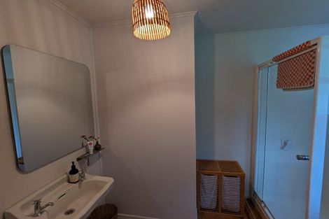 Photo of property in 46 Wellington Road, Paekakariki, 5034