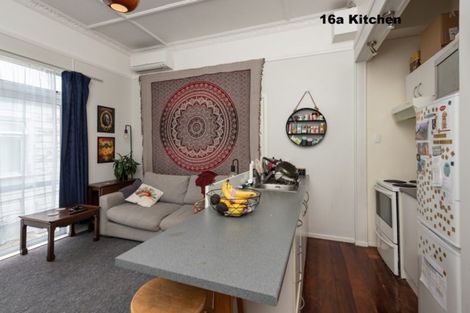 Photo of property in 16 Glendavar Street, Berhampore, Wellington, 6023