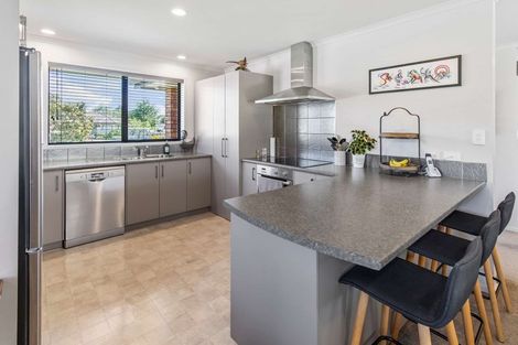 Photo of property in 11 Christy Brown Place, Leamington, Cambridge, 3432