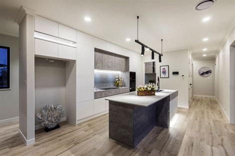 Photo of property in 7 William Blake Way, Riverhead, 0820