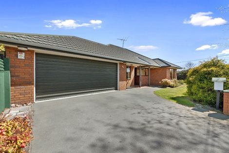 Photo of property in 2 Ngaio Street, Saint Martins, Christchurch, 8022