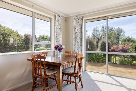 Photo of property in 12 Willowside Place, Amberley, 7410