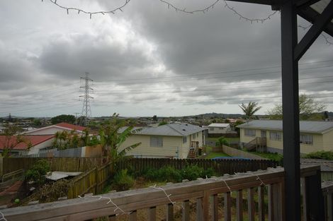 Photo of property in 128 Boundary Road, Clover Park, Auckland, 2019