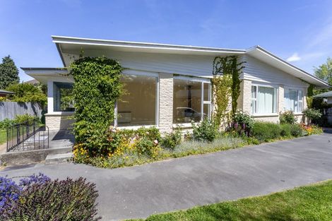 Photo of property in 43 Rountree Street, Upper Riccarton, Christchurch, 8041