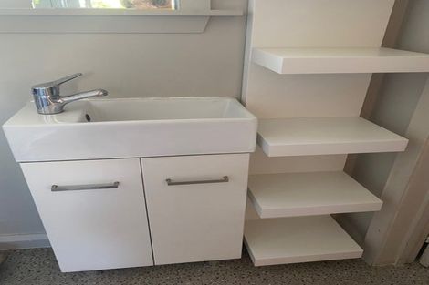 Photo of property in 53 Acacia Avenue, Upper Riccarton, Christchurch, 8041