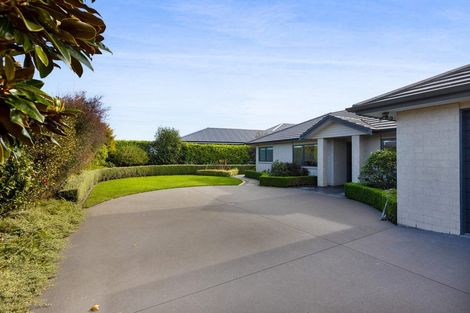 Photo of property in 3 Larlin Heights, Hawera, 4675