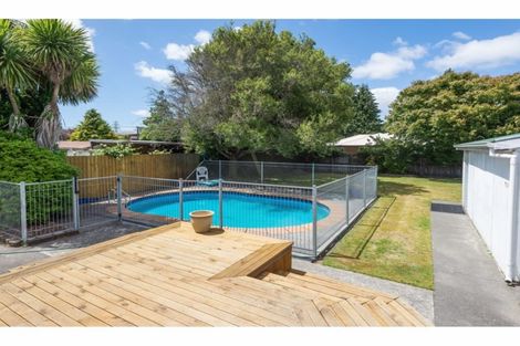 Photo of property in 52 Farrington Avenue, Bishopdale, Christchurch, 8053
