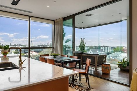 Photo of property in 501/10 St Marks Road, Remuera, Auckland, 1050