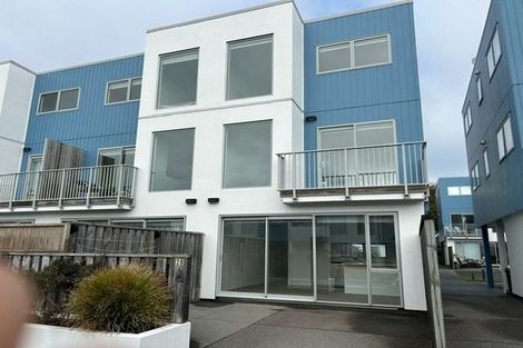 Photo of property in 31 Reynolds Place, Papamoa Beach, Papamoa, 3118