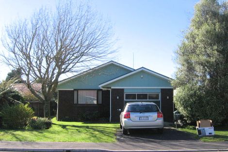 Photo of property in 2 Steele Road, Forest Lake, Hamilton, 3200