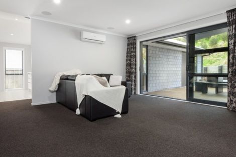 Photo of property in 291 Lakes Boulevard, Pyes Pa, Tauranga, 3112