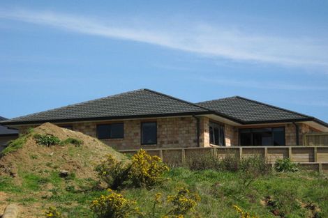 Photo of property in 75 Karamea Street, Whalers Gate, New Plymouth, 4310