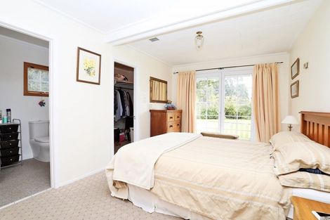 Photo of property in 150 Channel Road, Winton, 9781