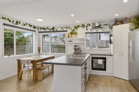 Photo of property in 476 Fraser Street, Parkvale, Tauranga, 3112