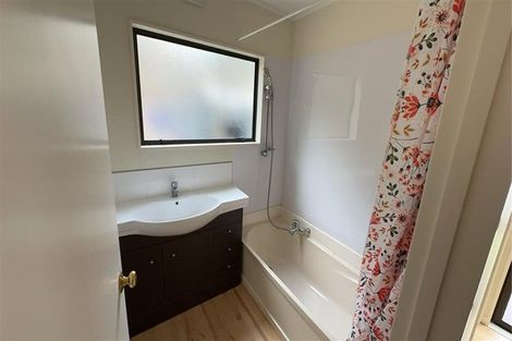 Photo of property in 2/14 Gordon Avenue, Milford, Auckland, 0620