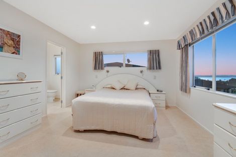Photo of property in 14c Stanmore Bay Road, Stanmore Bay, Whangaparaoa, 0932