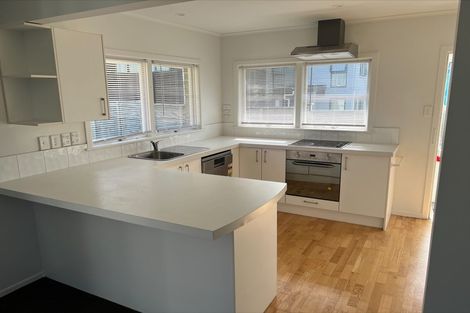 Photo of property in 1/405 Lake Road, Takapuna, Auckland, 0622