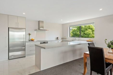 Photo of property in 6a The Rise, Mount Pleasant, Christchurch, 8081