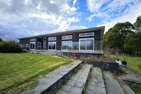Photo of property in 24 Lacebark Drive, Kinloch, Taupo, 3377