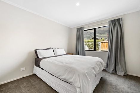 Photo of property in 6 Chadlington Way, Lower Shotover, Queenstown, 9304