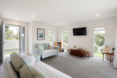 Photo of property in 9a Haultain Street, Kihikihi, Te Awamutu, 3800