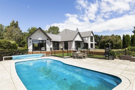 Photo of property in 360 Johns Road, Northwood, Christchurch, 8051