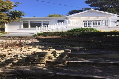 Photo of property in 18 Bracken Street, New Plymouth, 4310