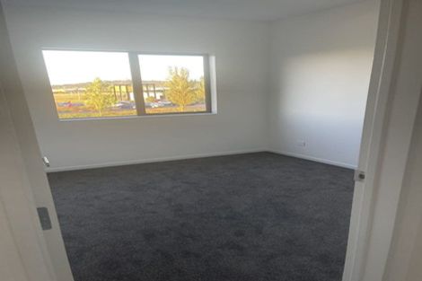 Photo of property in 2/25 Flat Bush School Road, Flat Bush, Auckland, 2019